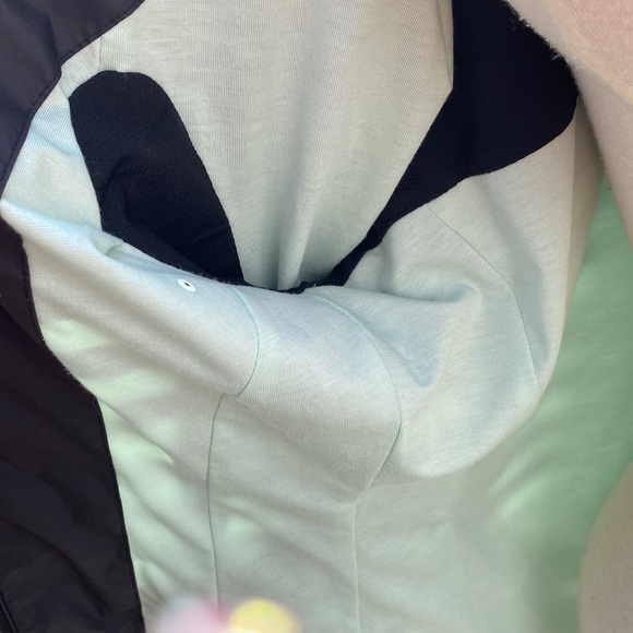 Lululemon Nwot Get Up & Glow Reflective Running Jacket Mint Green & Black - Picture 7 of 7